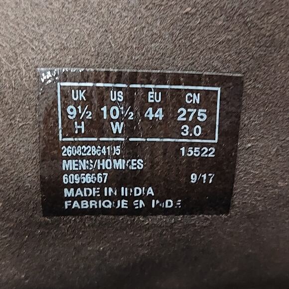 Clarks Bushacre 2 Boots Men's Size 10.5 Brown Leather Chukka Desert Casual - Picture 7 of 8